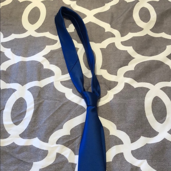 J. Ferrar Slim blue tie - Picture 2 of 2